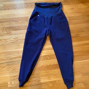 Navy Zamora figs maternity scrub pants size small